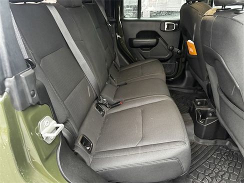 Certified 2023 Jeep Gladiator Sport w/ Trailer Tow Package image 15