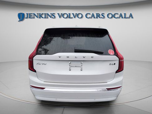 New 2026 Volvo XC90 B6 Plus w/ Protection Package Premier image 7