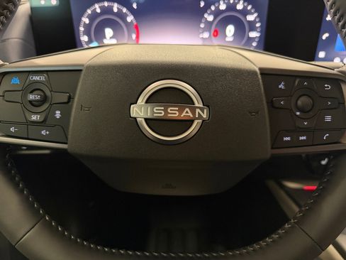 New 2026 Nissan Sentra SL FWD image 17