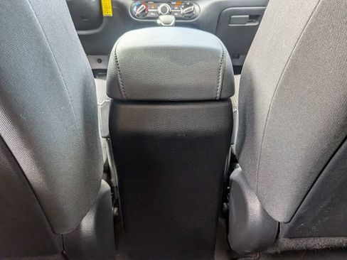 Used 2025 Kia Soul LX FWD image 13