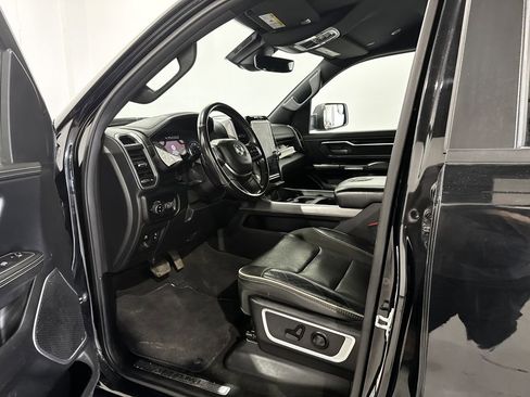 Used 2022 RAM 1500 Laramie w/ Sport Appearance Package AWD/4WD image 13