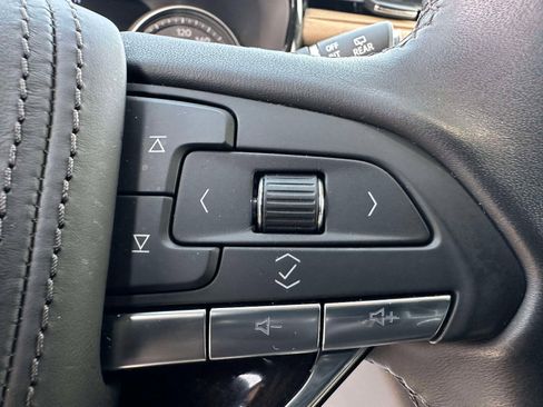 Certified 2023 Cadillac XT6 Premium Luxury w/ Platinum Package image 17