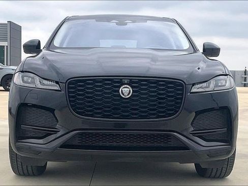 Used 2021 Jaguar F-PACE S image 3