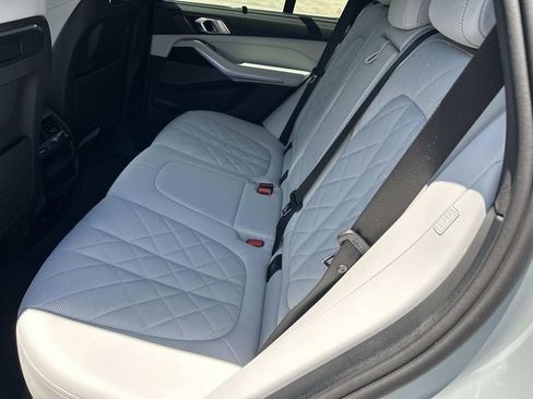 Used 2024 BMW X5 sDrive40i w/ Executive Package RWD image 22