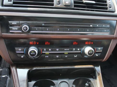 Used 2016 BMW 528i xDrive Sedan image 19