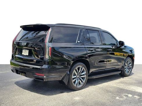 Certified 2023 Cadillac Escalade Sport Platinum AWD/4WD image 3