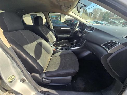 Used 2017 Nissan Sentra S w/ S Style Package FWD image 33