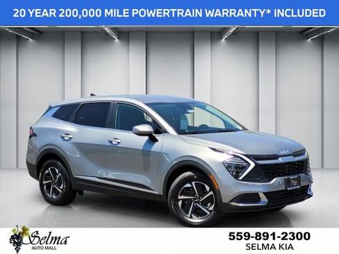 New 2025 Kia Sportage LX image 1