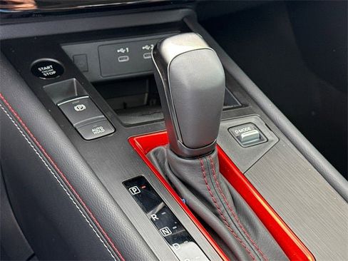 New 2026 Nissan Kicks SR w/ SR Premium Package image 29