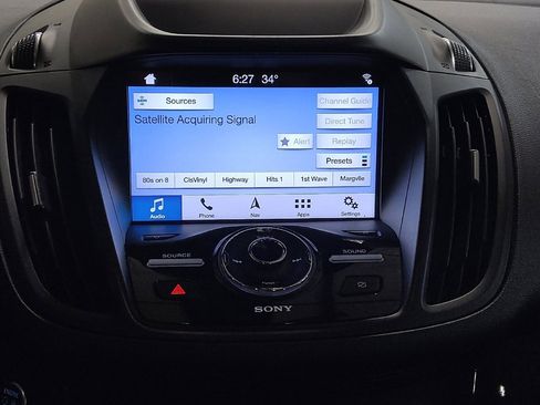 Used 2019 Ford Escape Titanium image 25