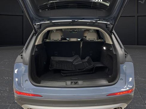 Used 2025 Lincoln Corsair Reserve w/ Towing Package image 14