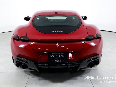 Used 2022 Ferrari Roma RWD image 7