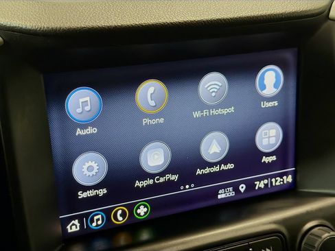 Used 2019 GMC Terrain SLT w/ Preferred Package FWD image 16
