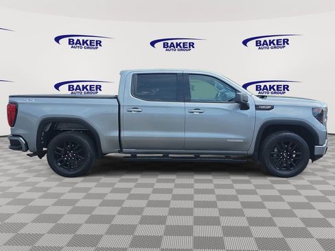 Used 2023 GMC Sierra 1500 Elevation AWD/4WD image 4