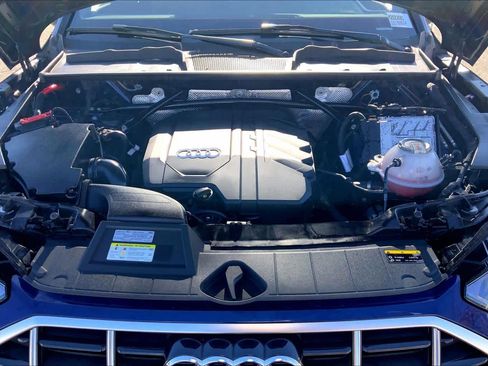 Used 2021 Audi Q5 Premium Plus w/ Premium Plus Package image 32