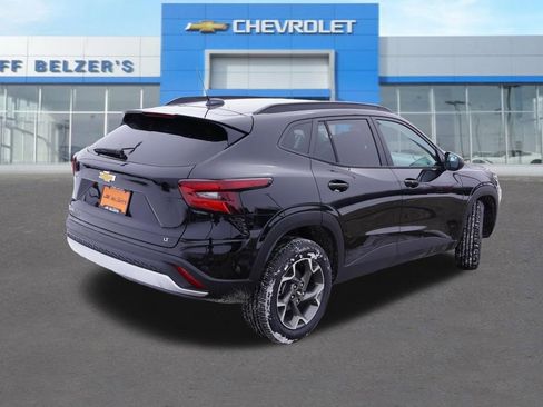 New 2026 Chevrolet Trax LT w/ Driver Confidence Package image 3