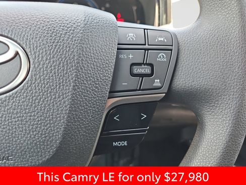 Used 2025 Toyota Camry LE FWD image 29