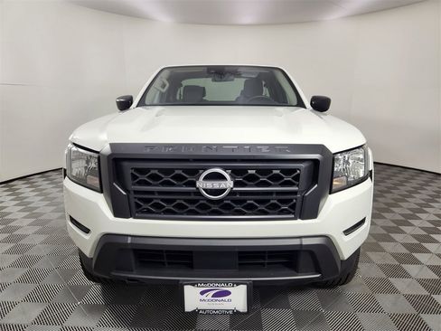Certified 2024 Nissan Frontier S w/ Technology Package image 7