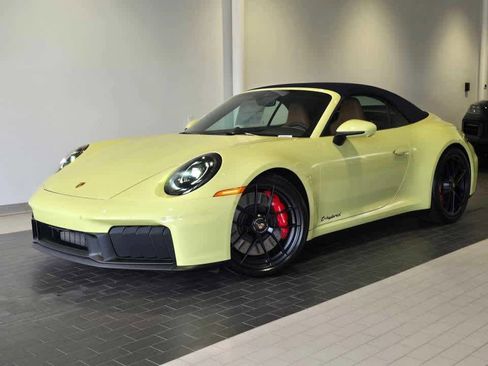 Used 2026 Porsche 911 Carrera 4 GTS AWD/4WD image 1