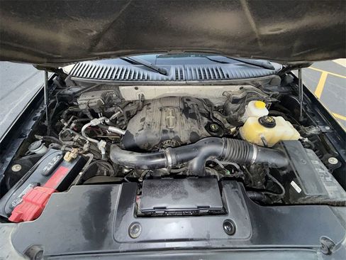 Used 2017 Lincoln Navigator L Reserve image 18