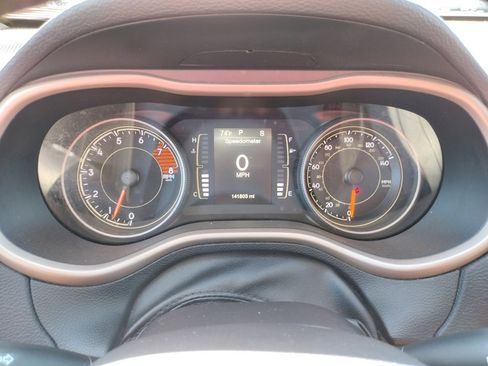 Used 2017 Jeep Cherokee Latitude w/ Cold Weather Group image 25