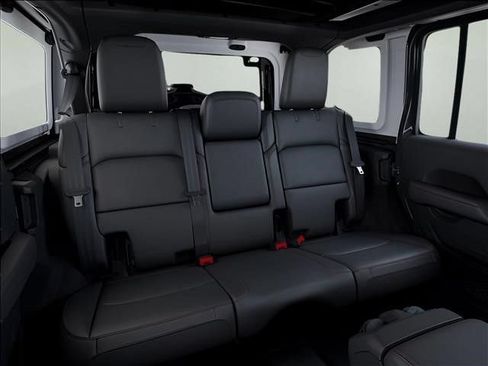 New 2026 Jeep Wrangler Unlimited Rubicon AWD/4WD image 16