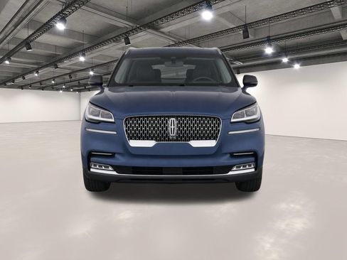 Used 2020 Lincoln Aviator Reserve w/ Equipment Group 201A AWD/4WD image 3