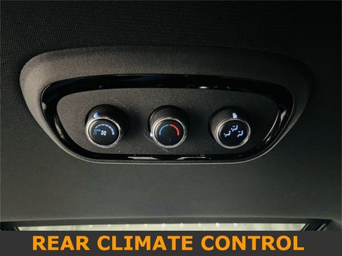 Used 2024 Dodge Durango GT image 10