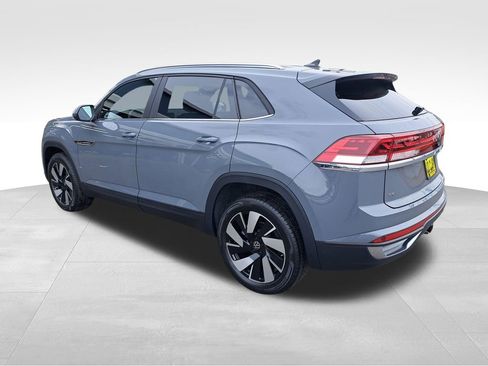 New 2025 Volkswagen Atlas Cross Sport SE AWD/4WD image 8