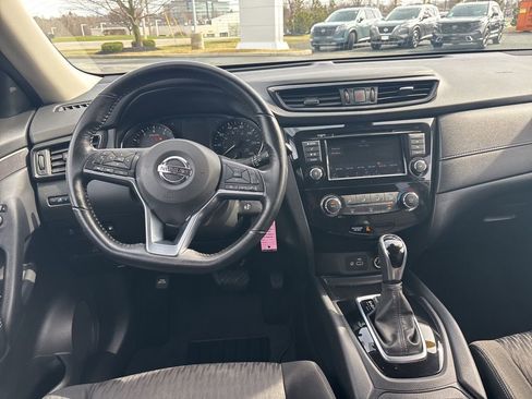Used 2020 Nissan Rogue S w/ Special Edition Package image 24