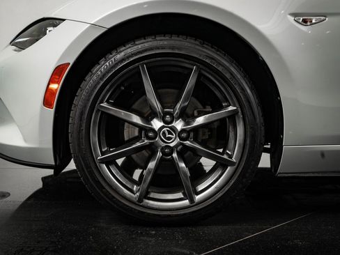 Used 2017 MAZDA MX-5 Miata Grand Touring image 14