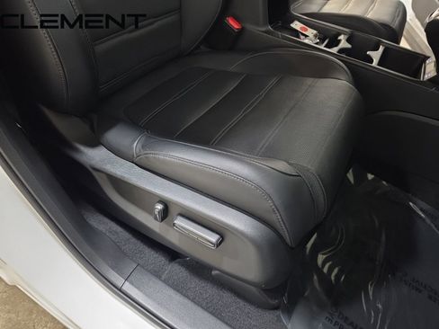 Used 2022 Honda CR-V EX-L image 36