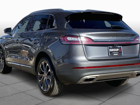 Used 2022 Lincoln Nautilus Reserve image 11