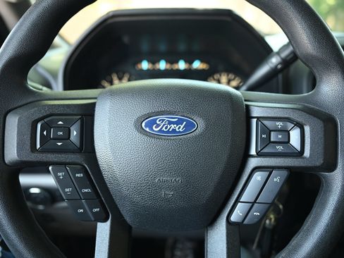 Used 2018 Ford F150 XL w/ Equipment Group 101A Mid RWD image 27