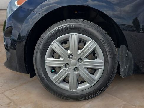 Used 2022 Kia Rio S FWD image 14
