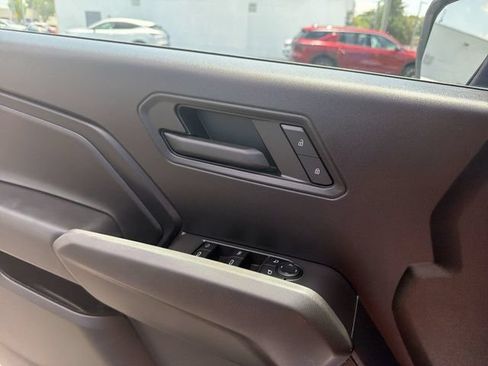Certified 2025 Chevrolet Colorado Trail Boss AWD/4WD image 21