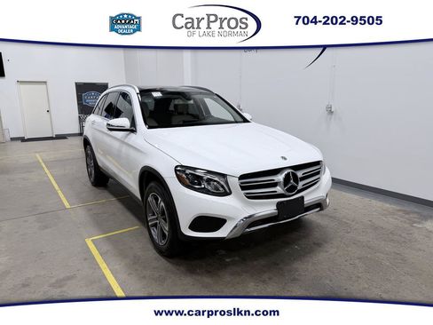 Used 2018 Mercedes-Benz GLC 300 image 1