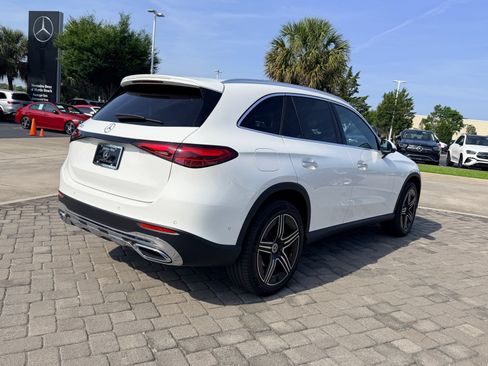 Certified 2026 Mercedes-Benz GLC 300 image 9
