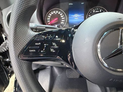 Used 2025 Mercedes-Benz Sprinter 2500 image 35