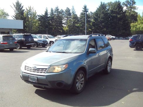 Used 2012 Subaru Forester 2.5X Premium w/ All-Weather Pkg AWD/4WD image 1