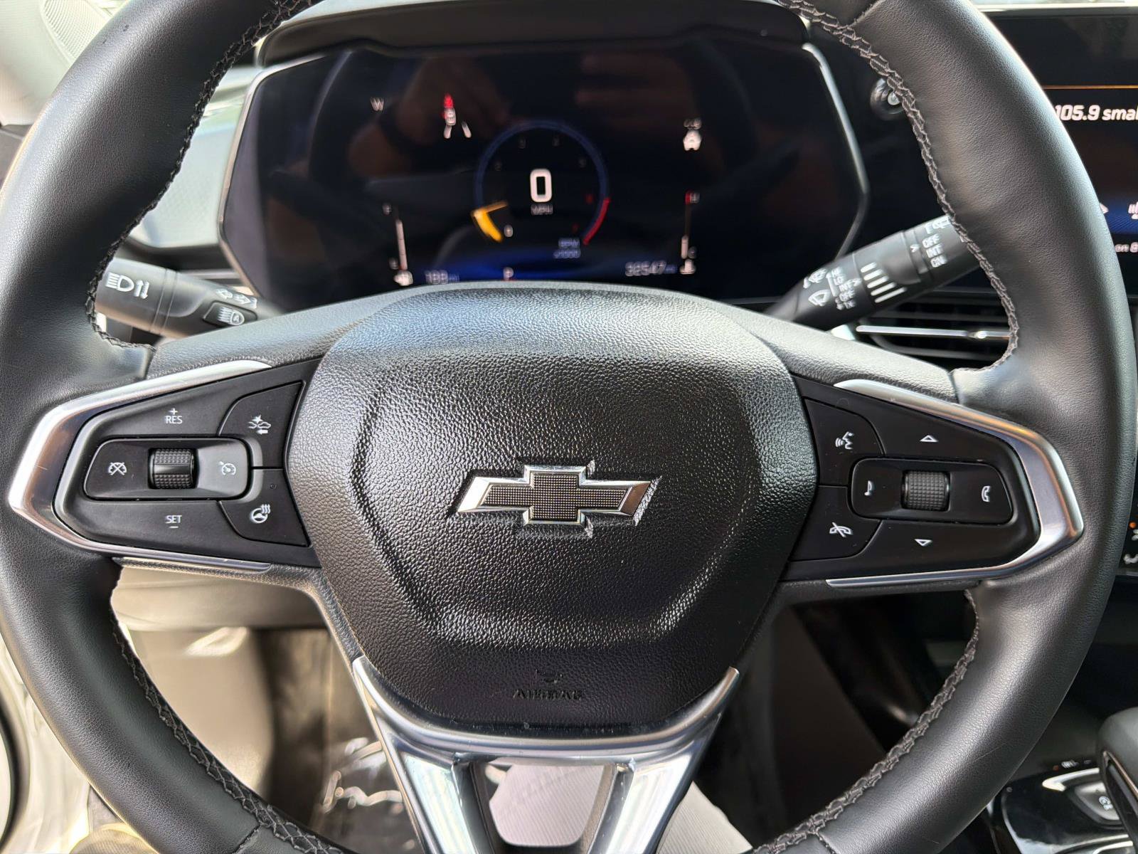 Used 2024 Chevrolet Trax ACTIV w/ Sunroof Package FWD image 19