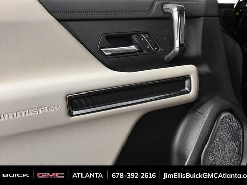 New 2026 GMC Hummer EV 4x4 Crew Cab image 6