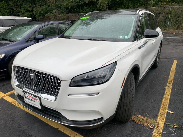 Used 2022 Lincoln Corsair AWD w/ Premium Package image 1