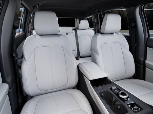 New 2026 Jeep Cherokee Limited AWD/4WD image 16