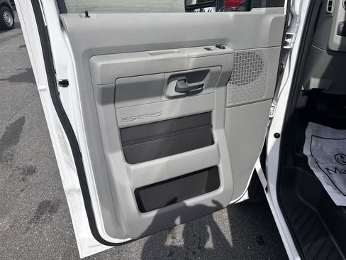 Certified 2026 Ford E-350 and Econoline 350 Super Duty w/ Power Equipment Group RWD image 7