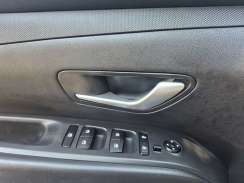 Used 2023 Hyundai Tucson Blue AWD/4WD image 8