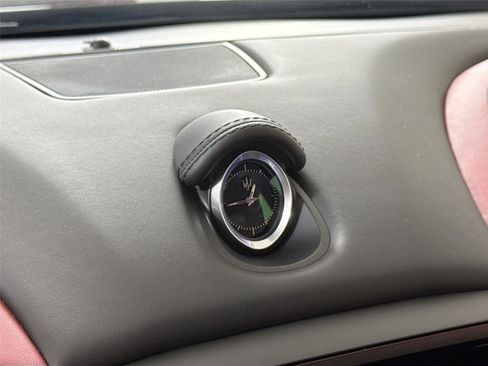 Used 2022 Maserati Ghibli Trofeo image 19