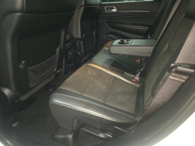 Used 2019 Jeep Grand Cherokee Altitude AWD/4WD image 14