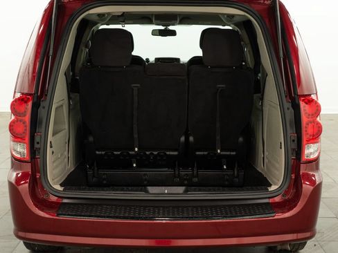 Used 2014 Dodge Grand Caravan SE w/ Quick Order Package 29E SE FWD image 13