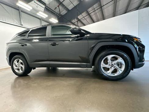 Used 2022 Hyundai Tucson SEL w/ Cargo Package AWD/4WD image 3